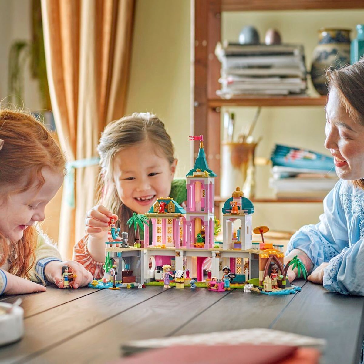Prinsesseslott med kjæledyr 43267 montert