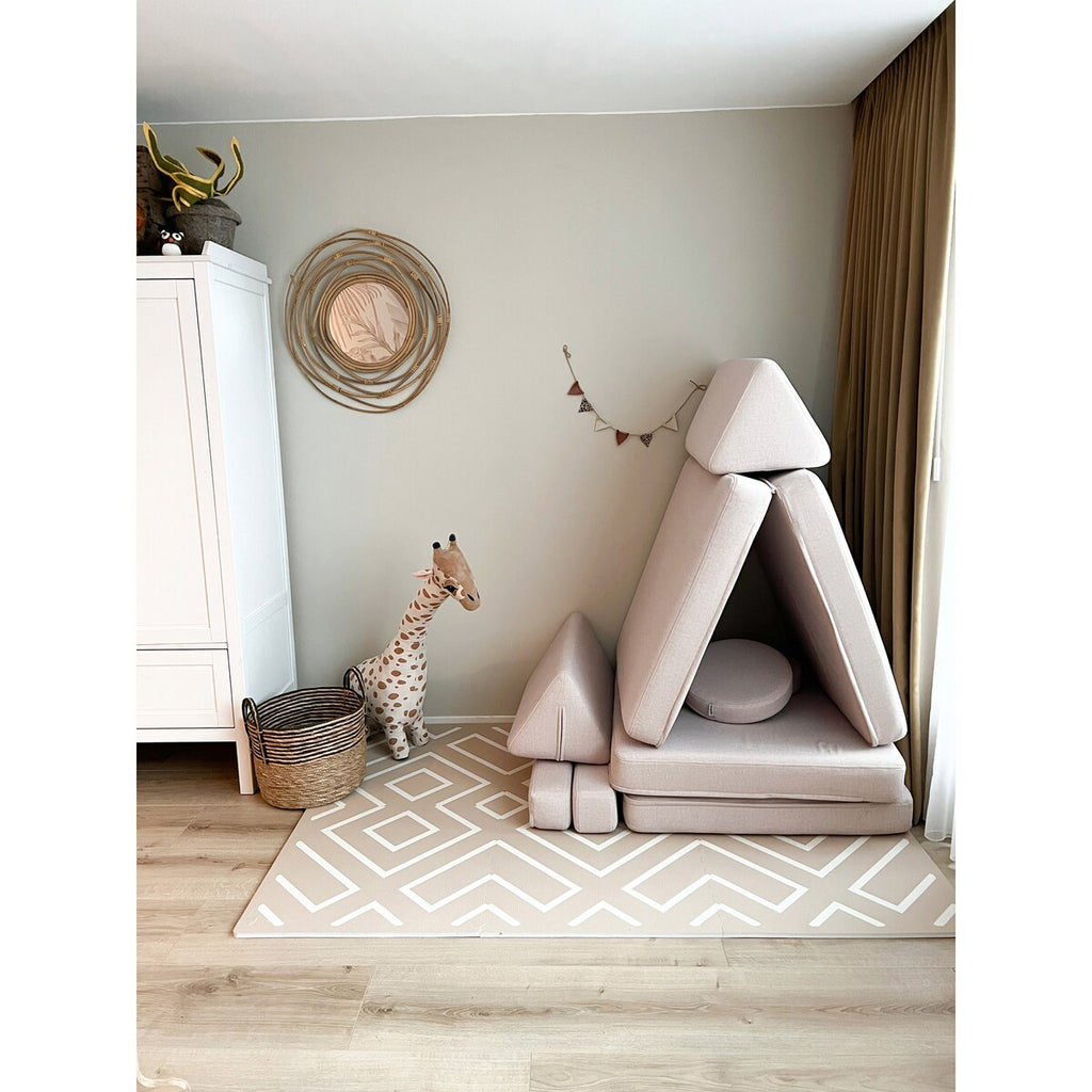 Puslematte Modern Blocks Desert Sand brukt til lek
