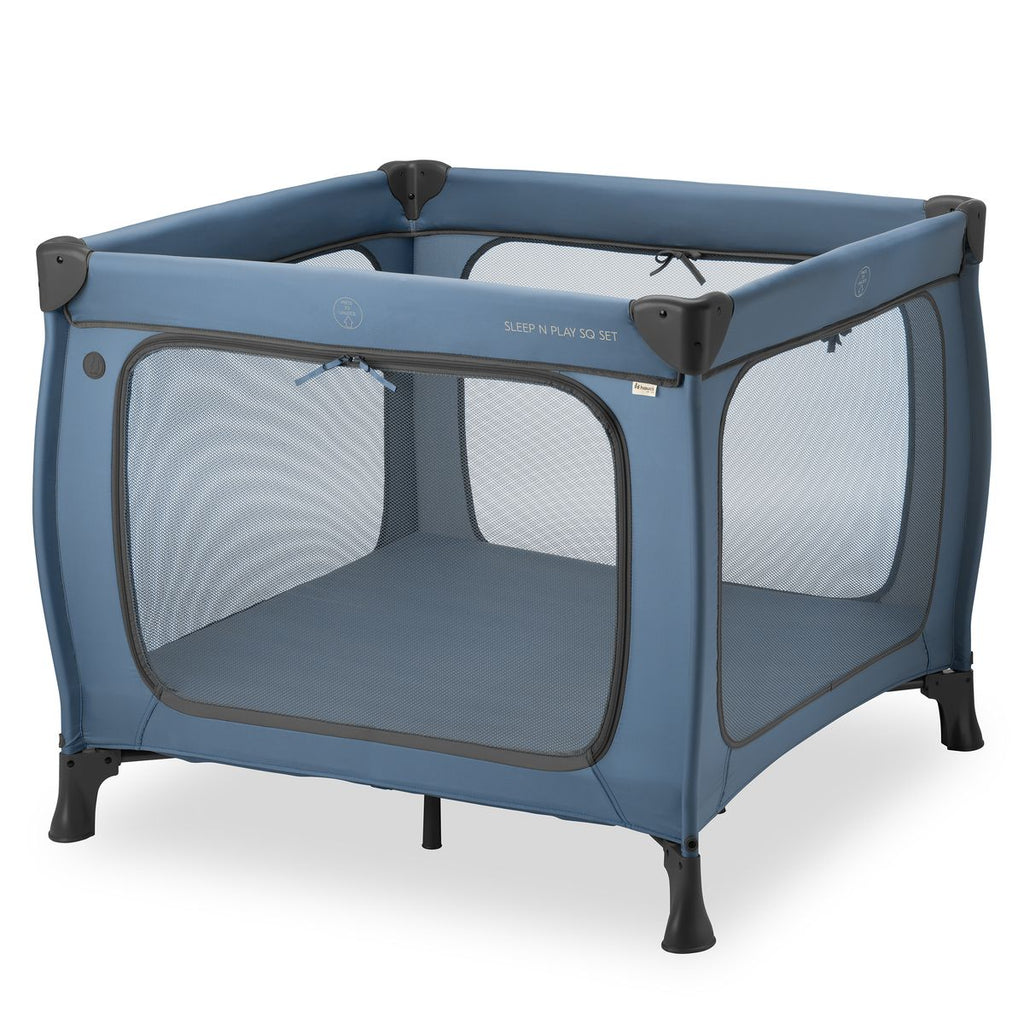 Forfra bilde av Reiseseng og lekegrind Sleep N Play SQ 87x87 cm med madrass Hauck