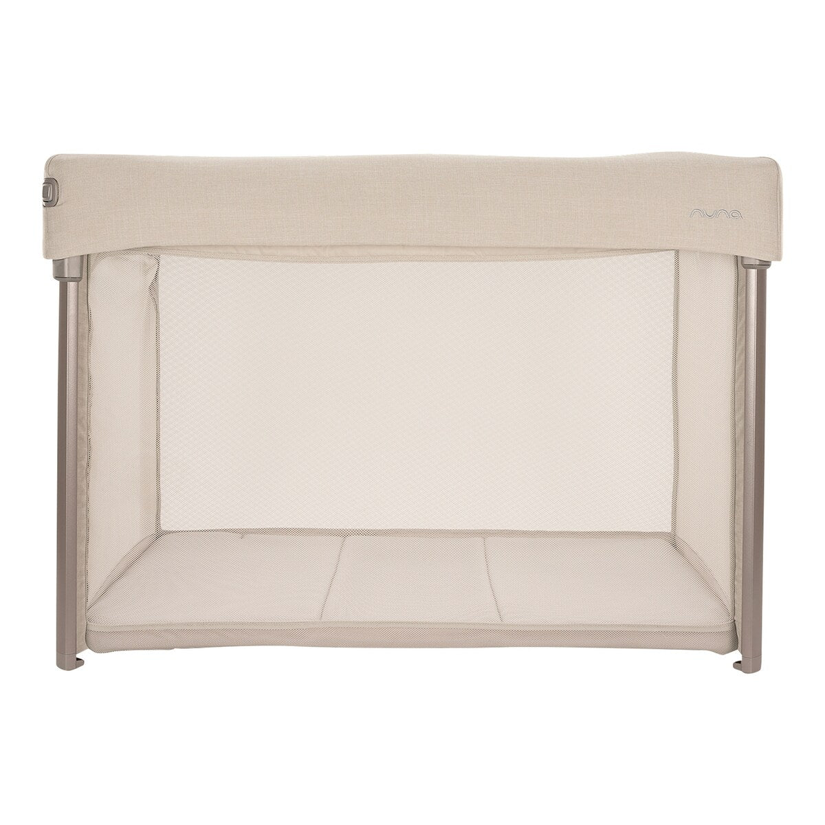 Nærbilde av mesh-sidepanel i Reiseseng Paal