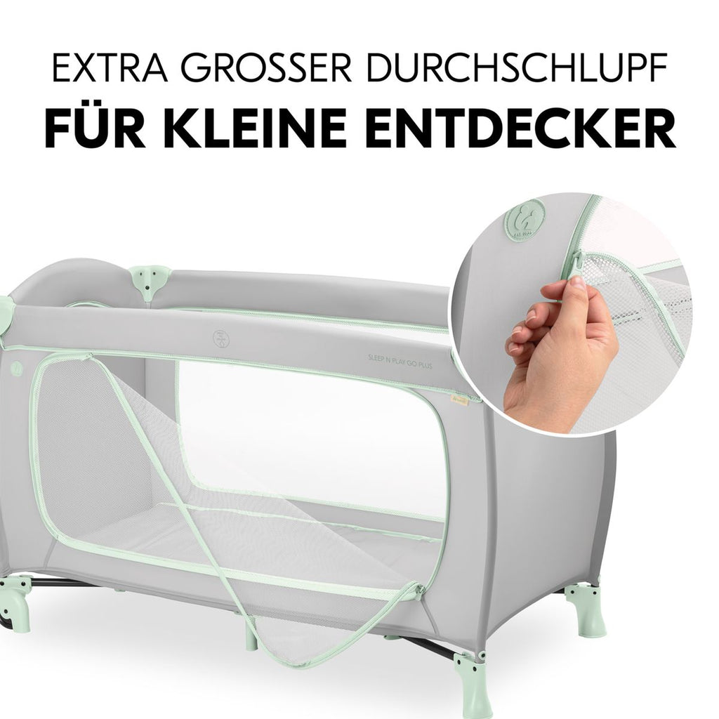 Reiseseng Sleep N Play Go Plus med hjul og sideinngang sammenpakket