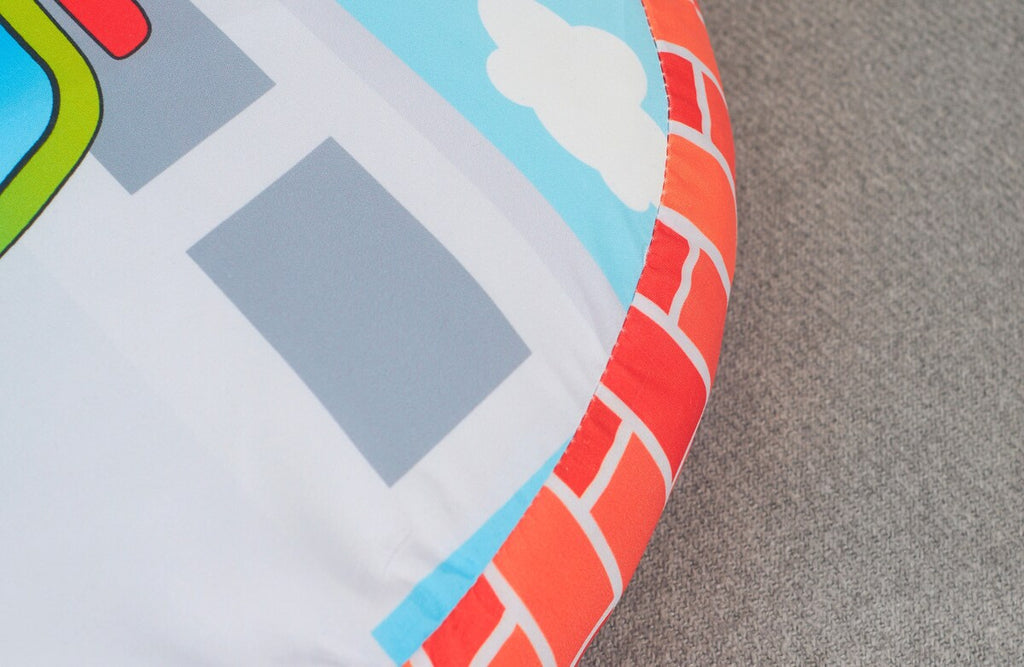 Detalj av Rundputesett Oskars Byggeplass polyester materiale