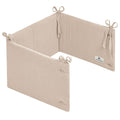 Sengebeskytter i musselin 180 x 35 cm sand forfra