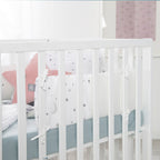 Sengebeskytter Easy Air safe asleep® med luftsirkulasjon grå bakside