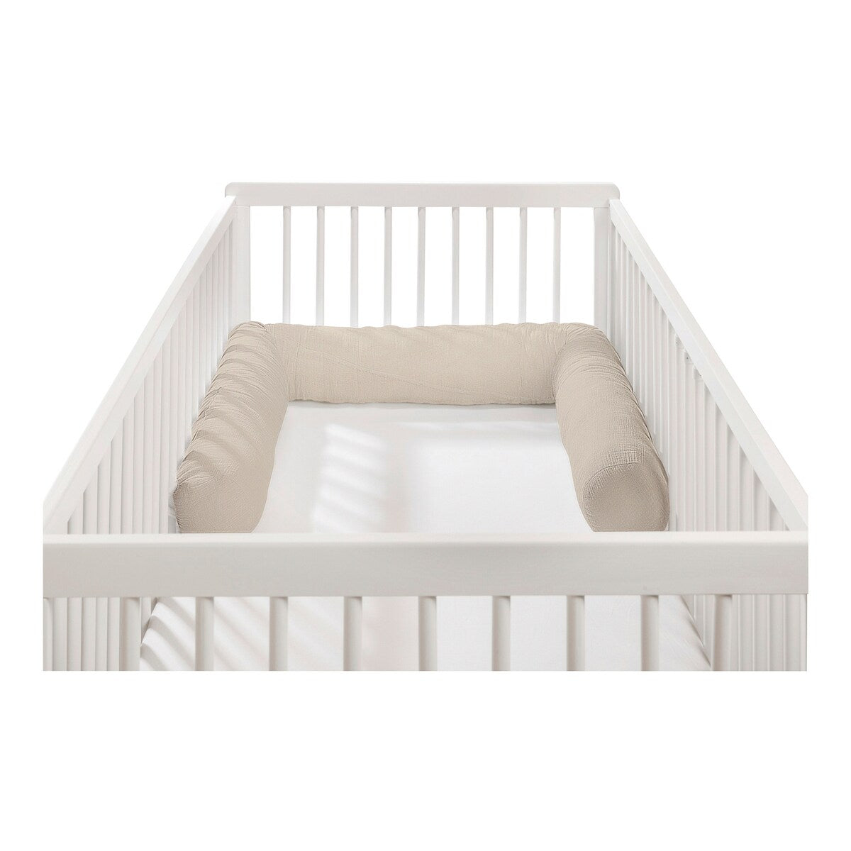 Montert sengeslangebeskytter musselin 14x180 cm bomull i babygitter