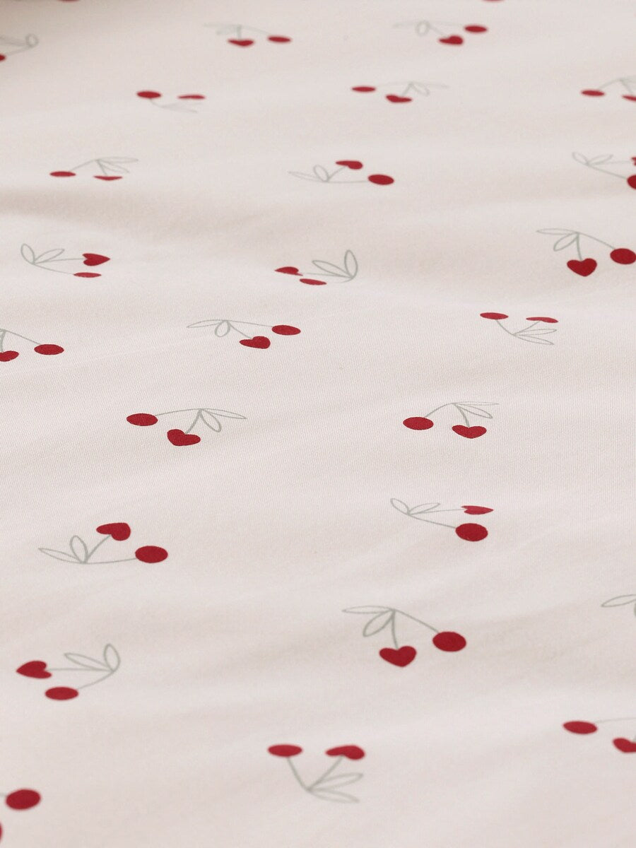 Montert Sengetøysett for baby CHERRY vendbart 100 % bomull i barneseng