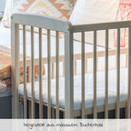 Sideseng Nino 2-i-1 med hjul fleksibel bruk som barneseng