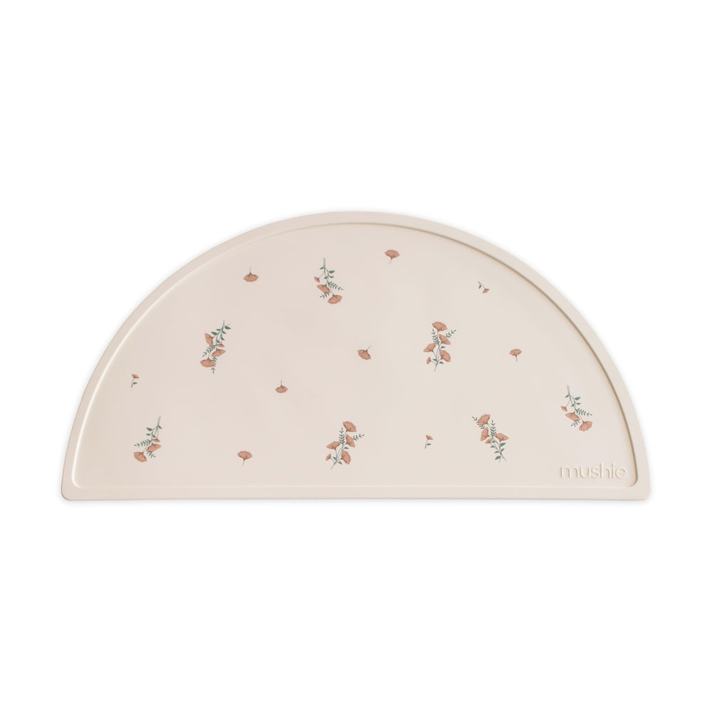 Silikonunderlag Pink Flowers 45x22 cm BPA-fri Mushie