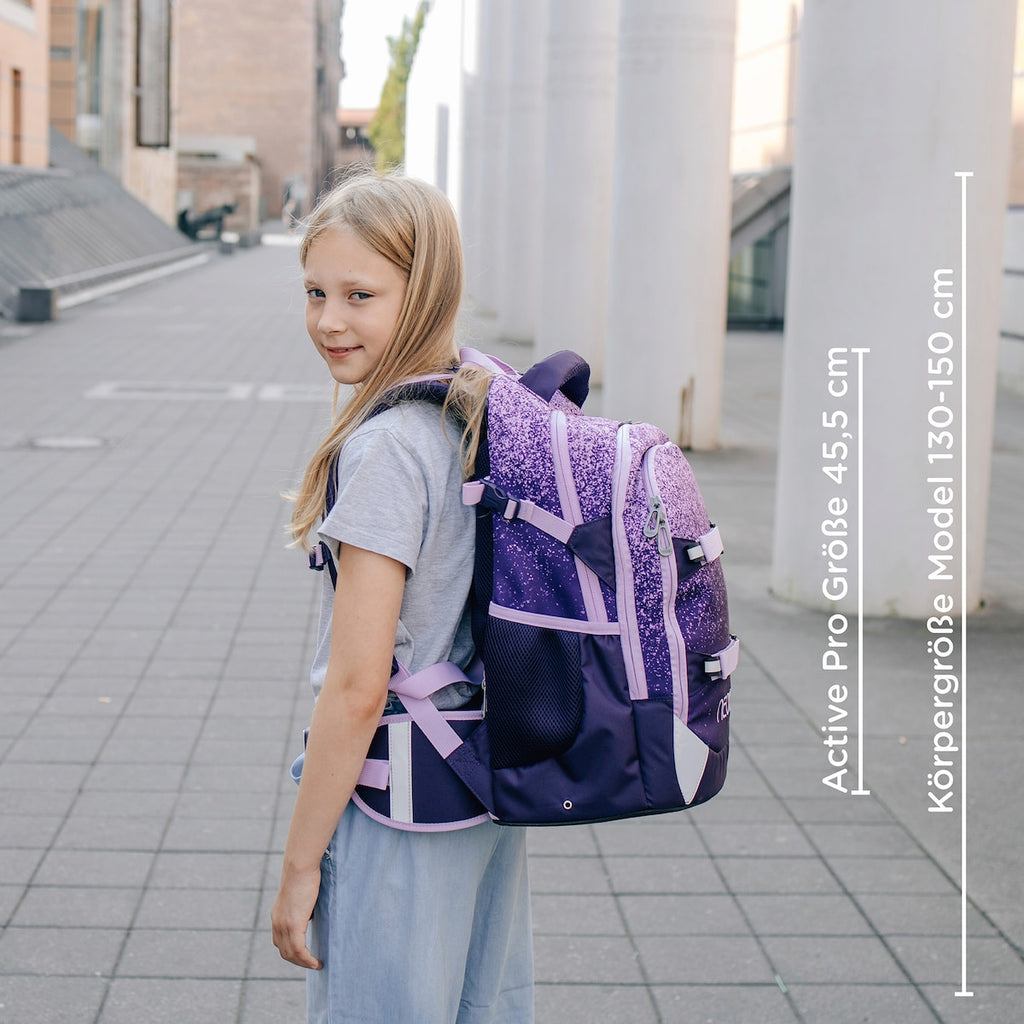 Skolesekk Active Pro med laptoplomme og organiser montert på rygg