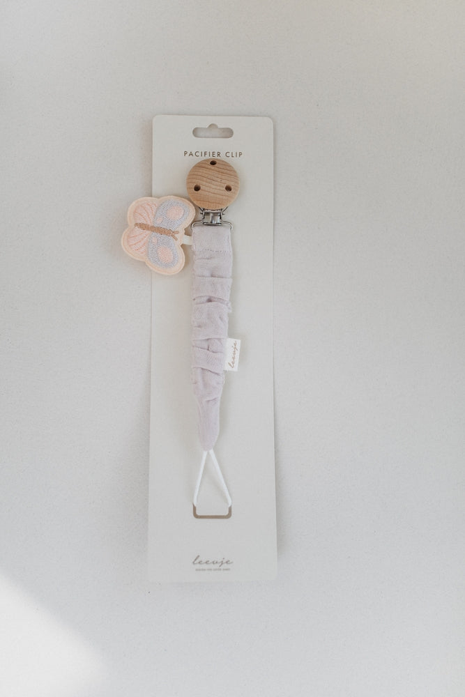 Smokkesnor i økologisk bomullsmusselin Lavender - Leevje forfra