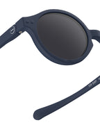 Detalj av Solbriller baby 0-9 mnd polarisert UV 400 denim blue