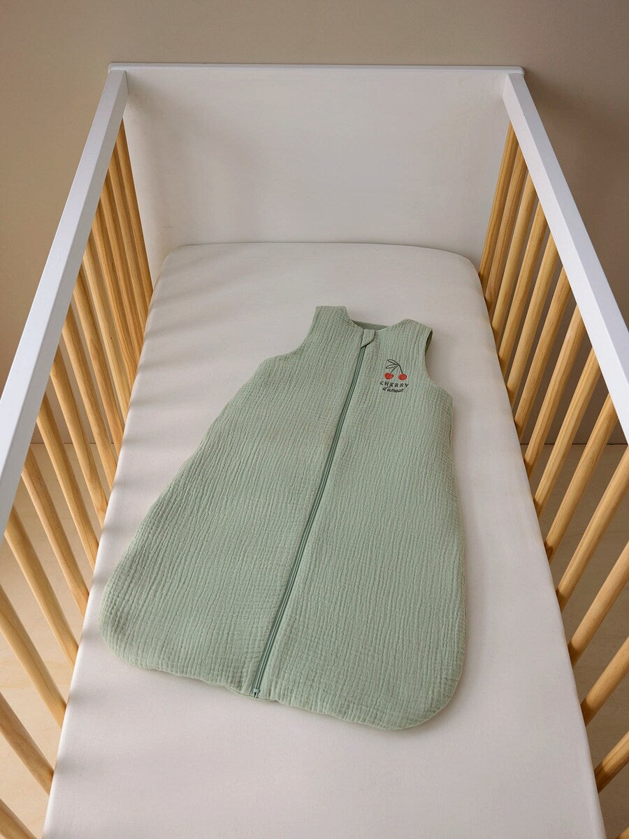 Sommersovepose for baby CHERRY med glidelås TOG 1 bakside