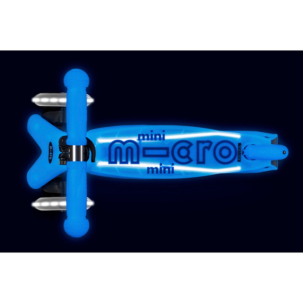 Nærbilde av brems og LED-lys på Sparkesykkel mini micro deluxe glow LED plus