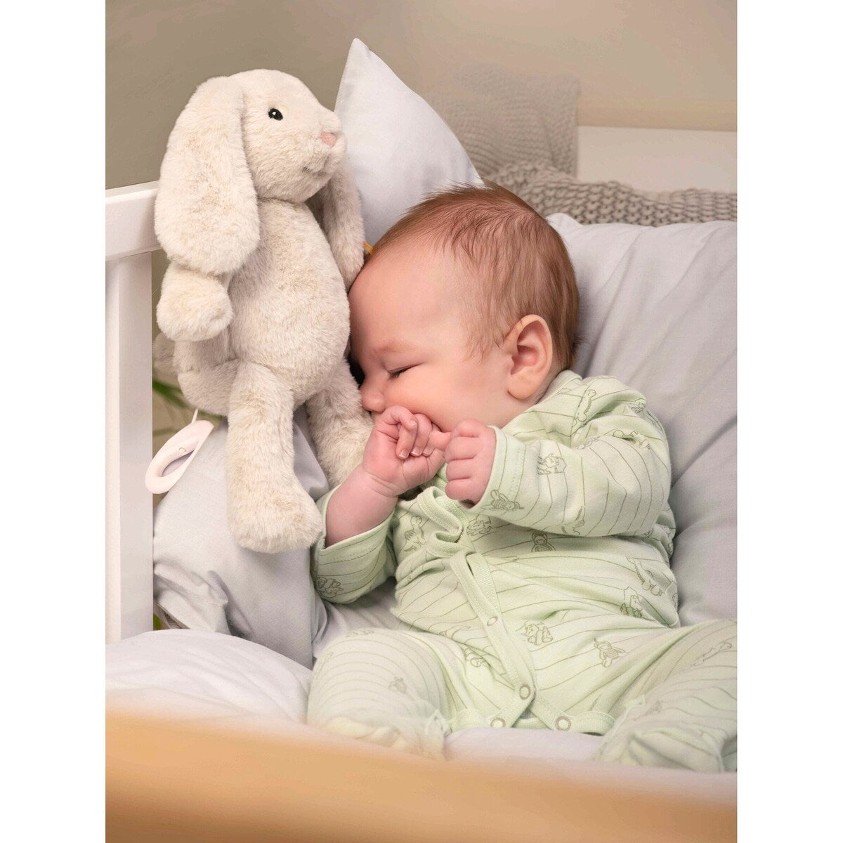 Montert spilledåse kanin Hoppie Soft Cuddly Friends 26 cm