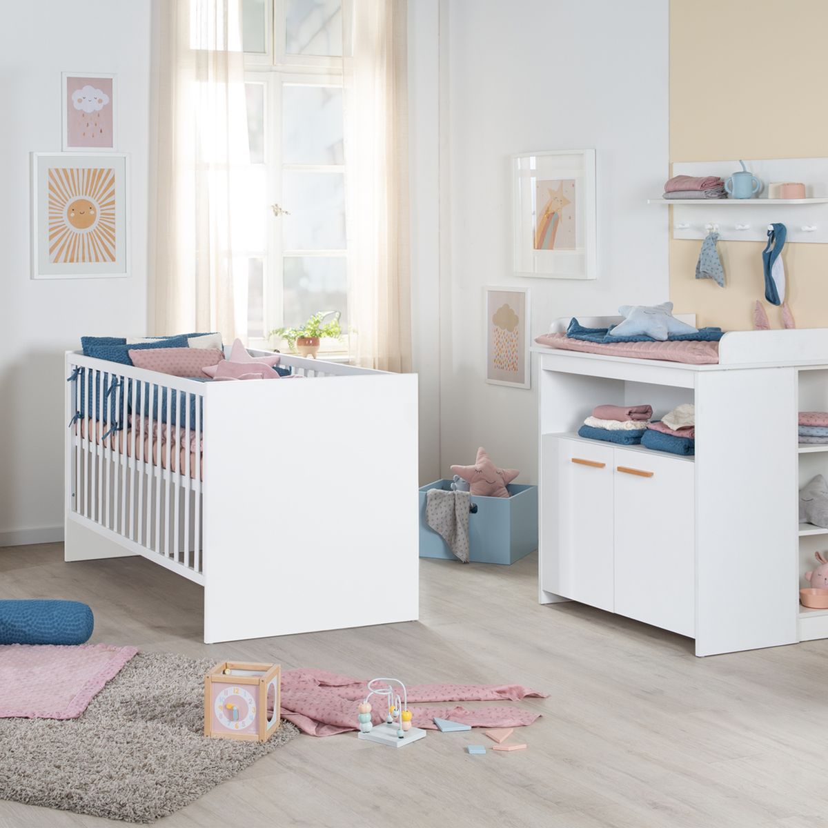 Sprinkelseng Lilo med justerbar bunn 70 x 140 cm hvit oversikt