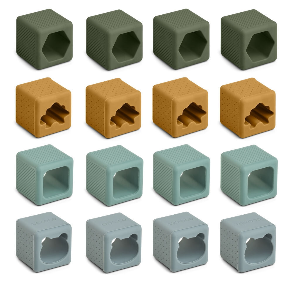 Detalj av Stableleker i silikon 16 stk 4x4 cm Green multi mix