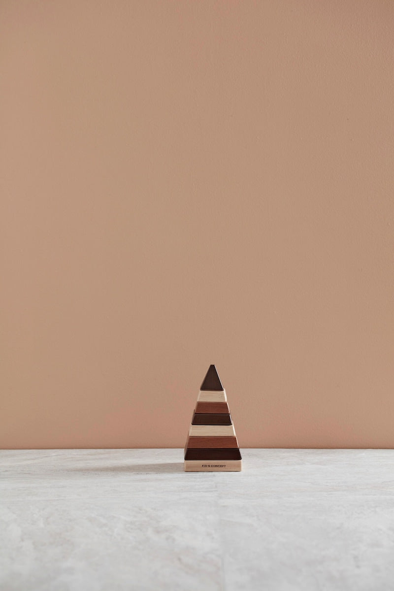 Stablepyramide Natur Neo i tre med tall og prikker