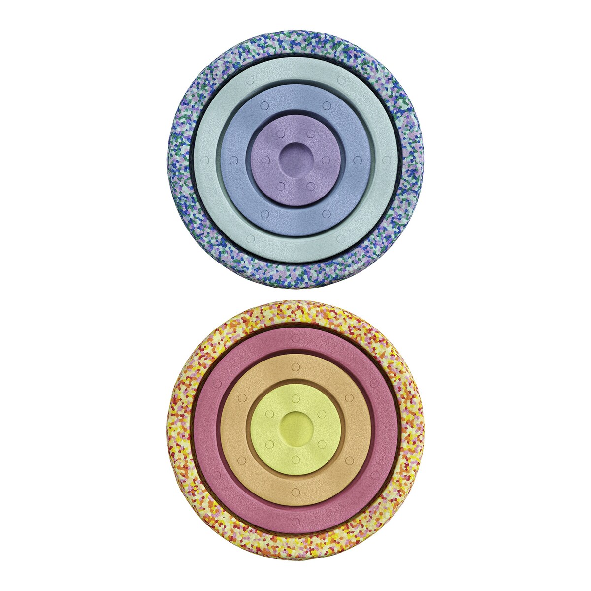 Detalj av fargerik Stablesteiner Summer Rainbow 8-delers sett i confetti-look