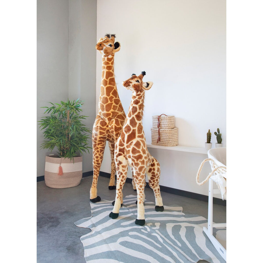 Stativ for moseskurv i furu 85x46x54 cm fra Childhome i bruk