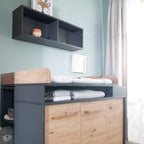 Stellekommode bred Lenn med avtakbar stelletopp 93 cm med avtakbar stelleplate