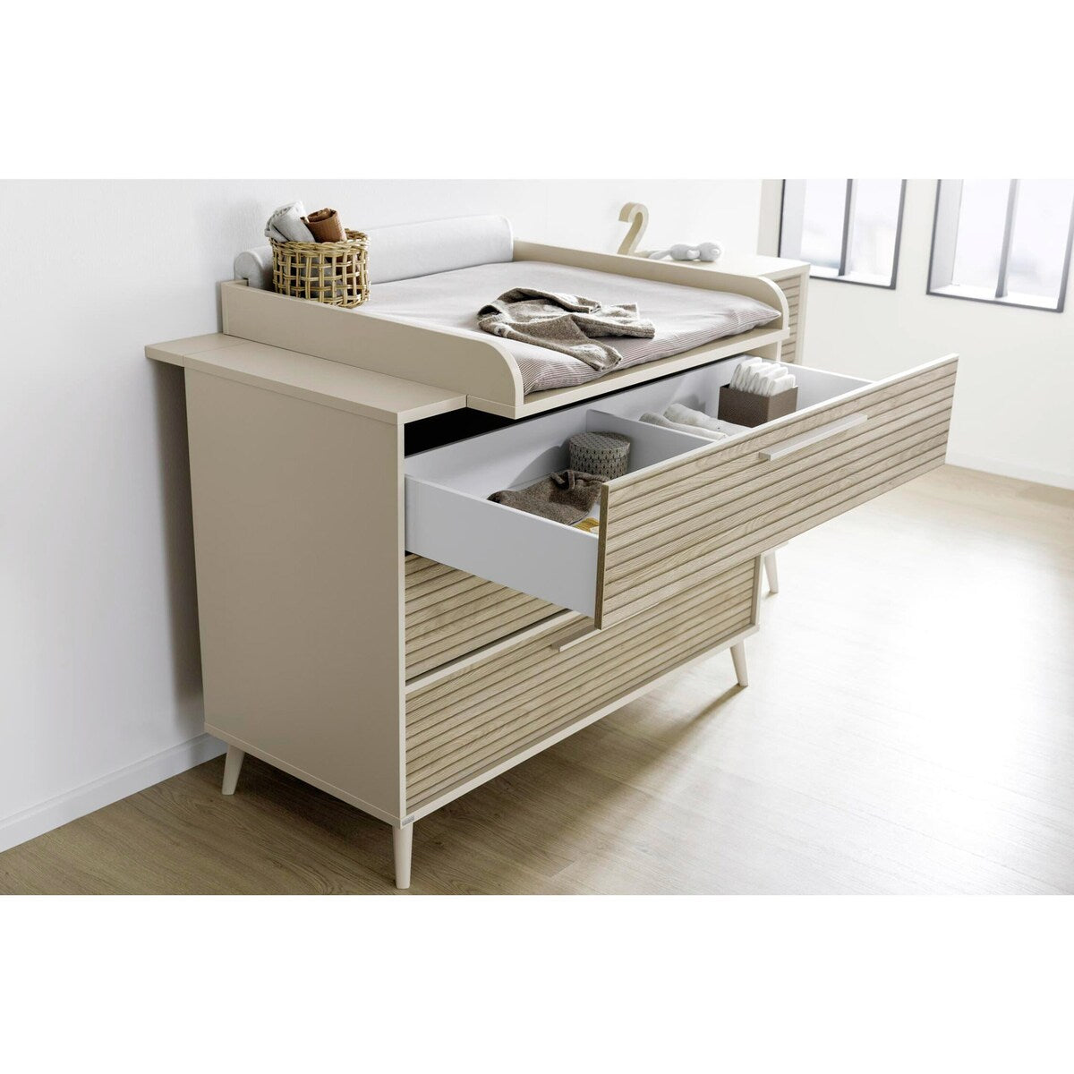 Stellekommode Eefje bred med 3 skuffer 124 x 57 cm - Paidi
