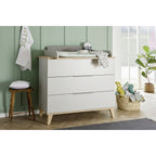 Montert Stellekommode Fiene med 3 skuffer 110x56 cm i barnerom