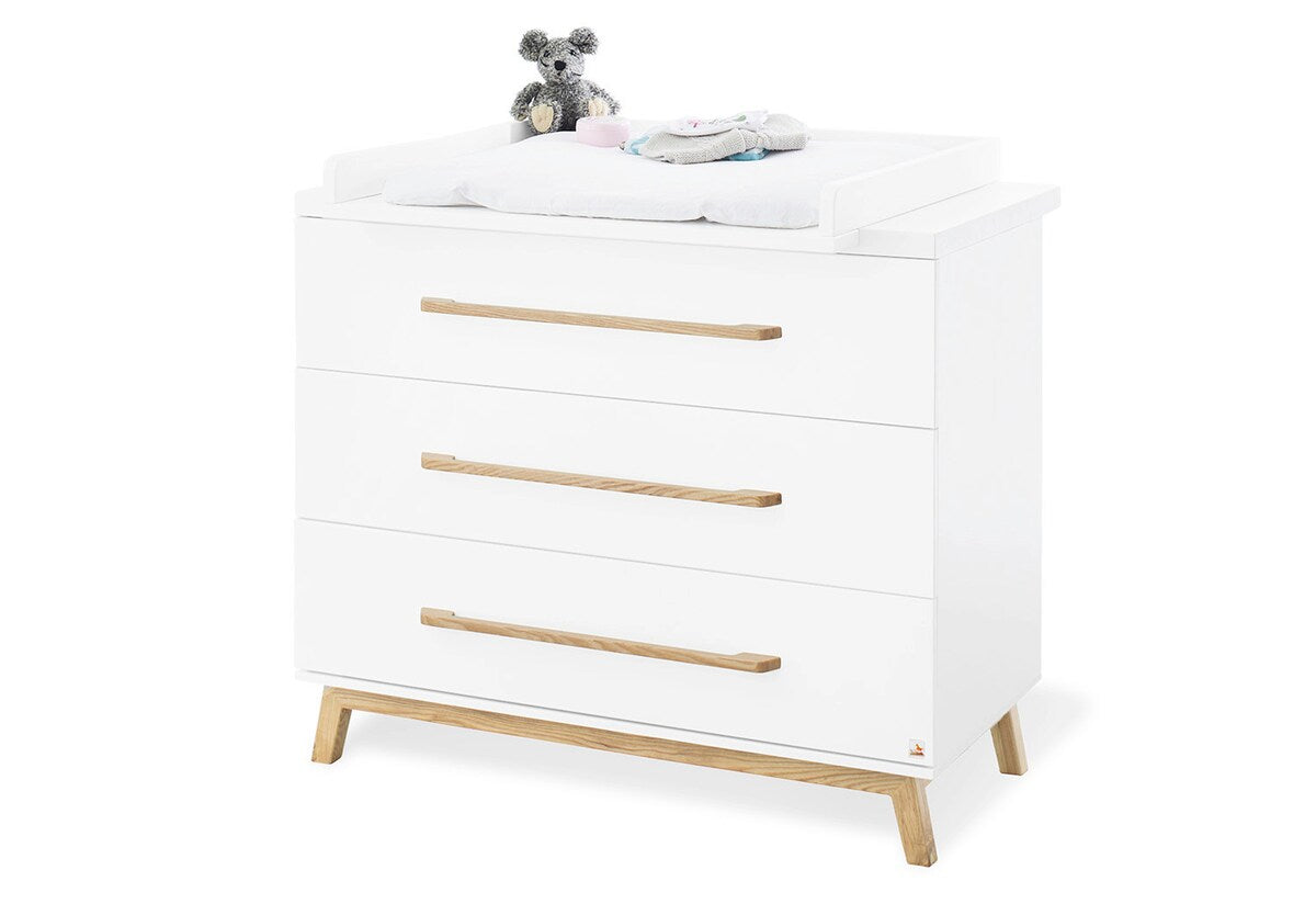 Stellekommode Riva bred med 3 skuffer nordisk design forfra