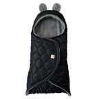 Svøpeteppe Recy Small i resirkulert polyester Black Grey forfra