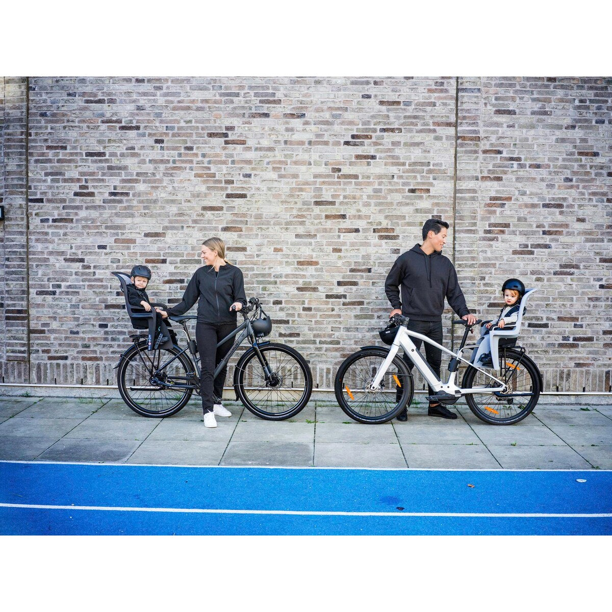 Sykkelsete RideAlong 2 med justerbart ryggstø, fra 9 mnd - Thule