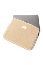 Teddy laptopveske 15 tommer ecru bakside