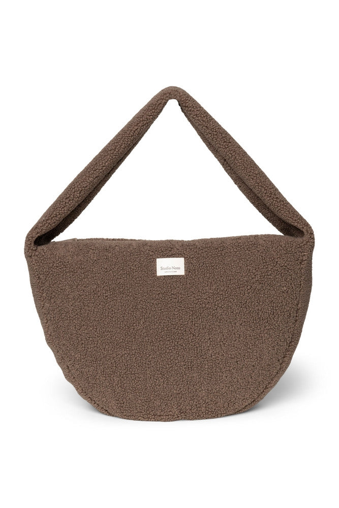 Teddy skulderveske brun 48x36 cm Studio Noos forfra