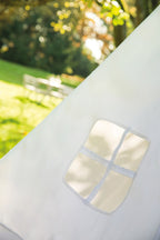 Tipitelt i canvas med fiberglassstenger 156x110x177 cm bakside