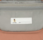 Toalettmappe for barn Happy Prints karamell montert med krok