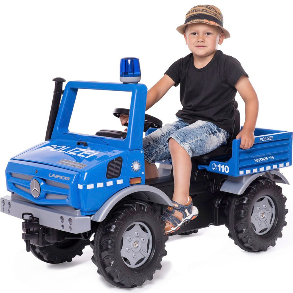 Detalj av blålys på Tråbil rollyUnimog politi