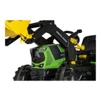 Detalj av frontlaster på tråkktraktor rollyFarmtrac Deutz-Fahr 8280