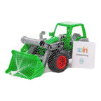 Nærbilde av gummihjul på Traktor Farmer Technic