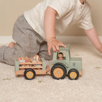Detalj av tilhenger på Traktor med tilhenger Little Farm i tre fra 18 mnd - Little Dutch