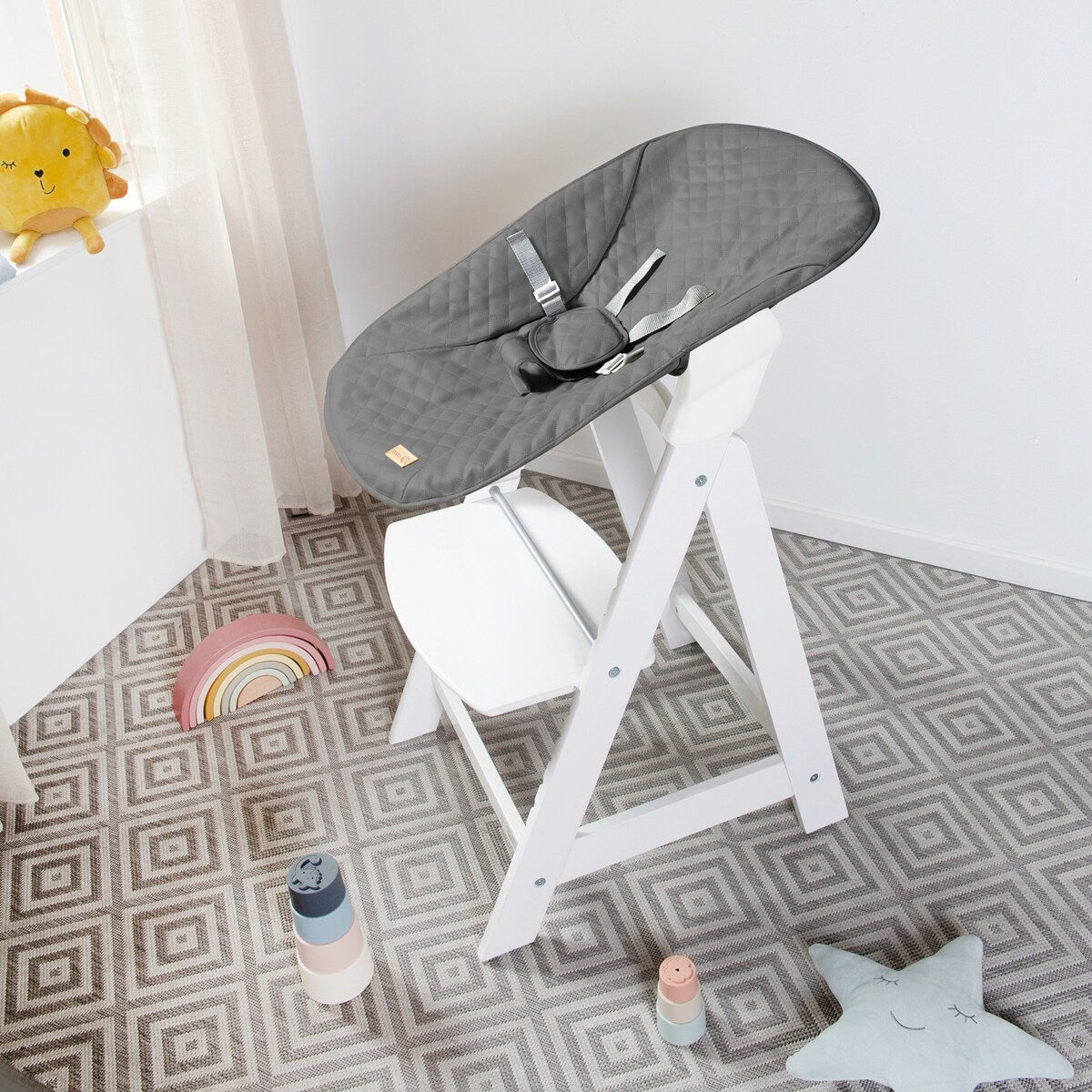 Trappestol Born Up 2in1-sett Stone quiltet bakside