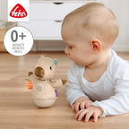 Detalj av bjelle på Tumlefigur Capybara med bjelle og fargerike detaljer - Fehn
