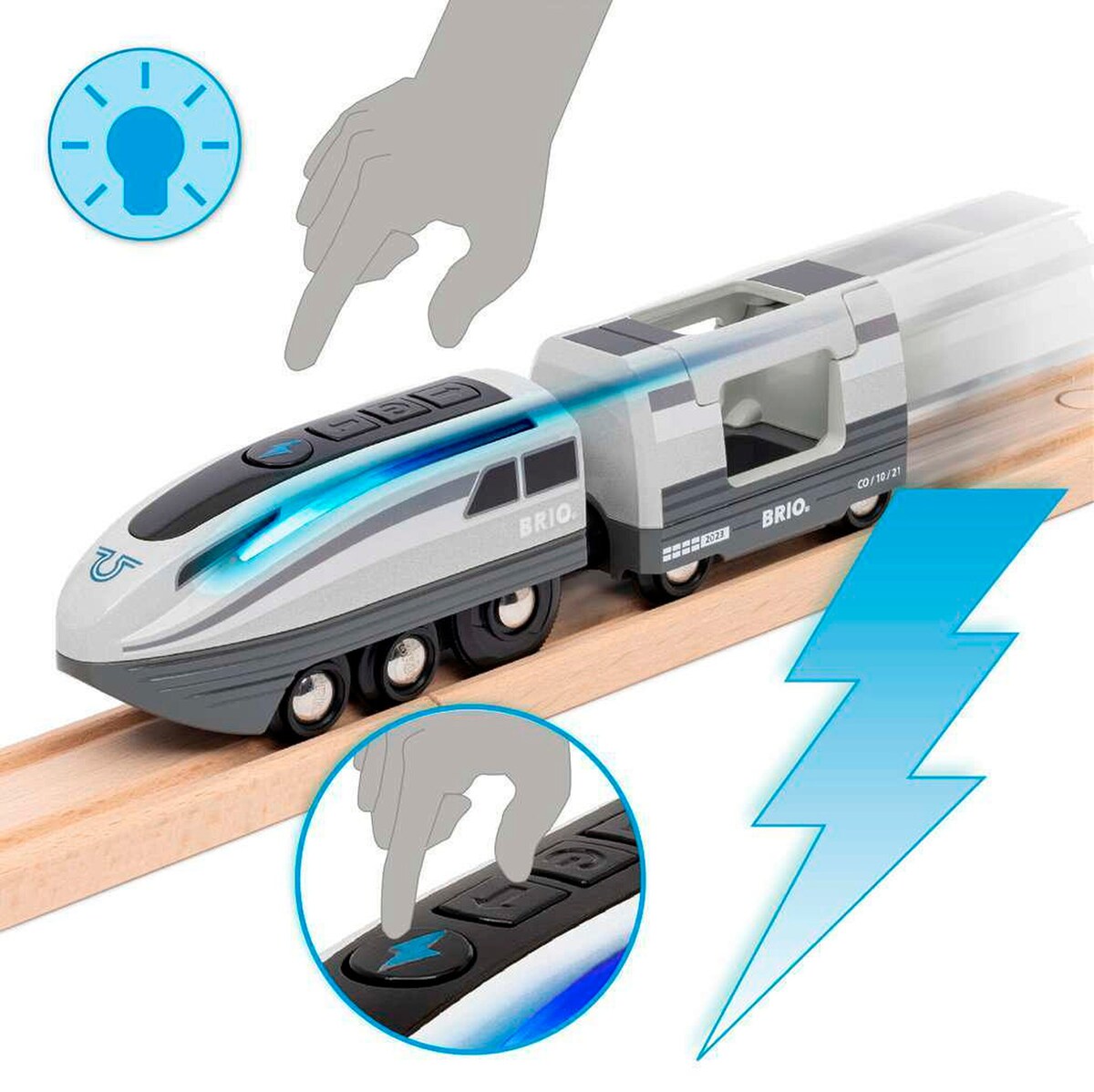 Turbotog med batteridrift og lyseffekter i tre i bruk