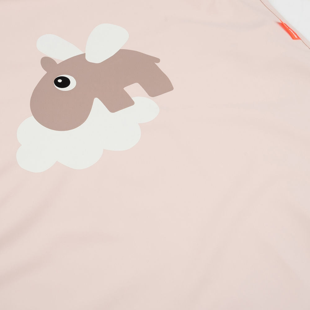 Vannavvisende barneforkle Happy Clouds pudderrosa bakside