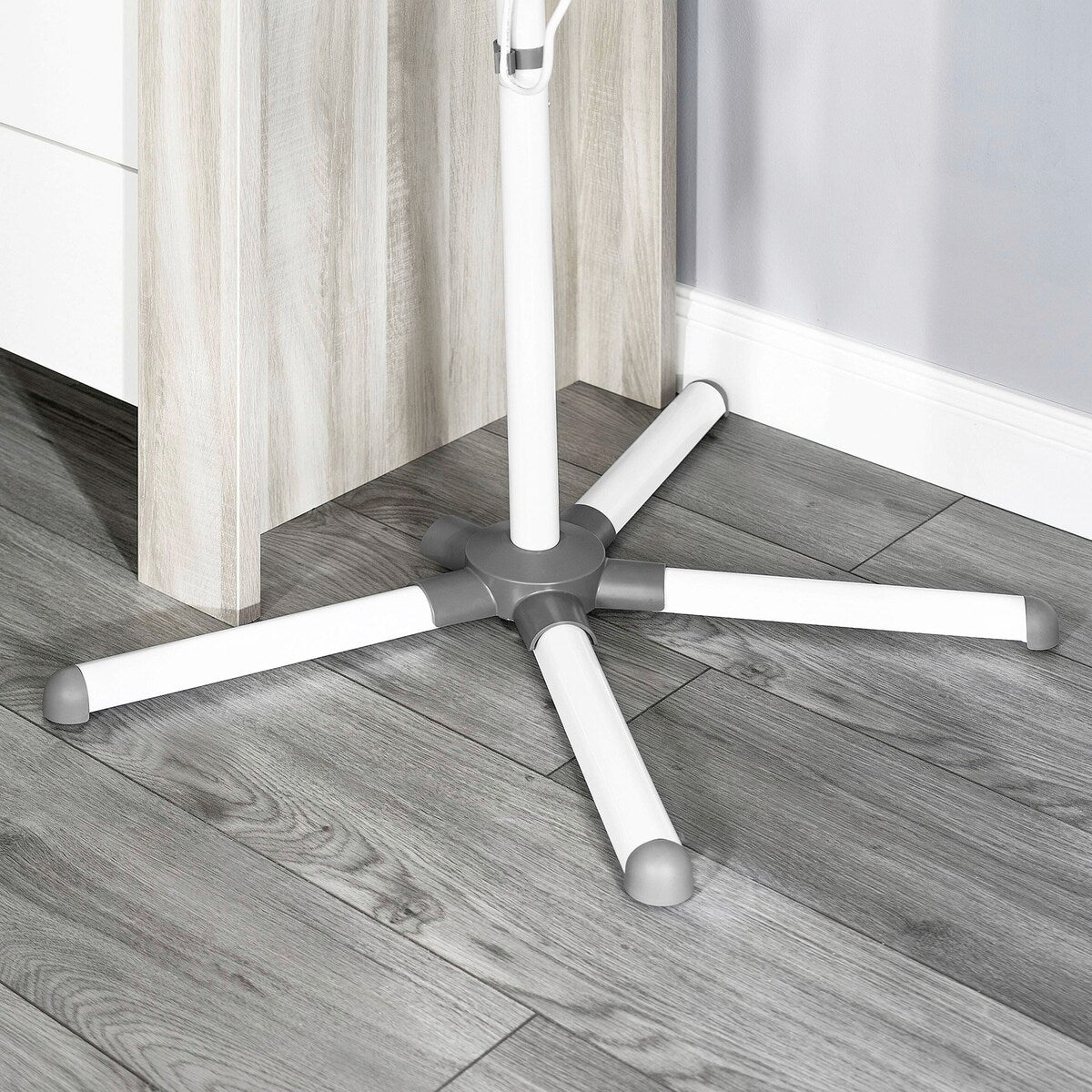 Varmelampe 2-i-1 HeatCare+ Flex med gulvstativ 700 W oversikt