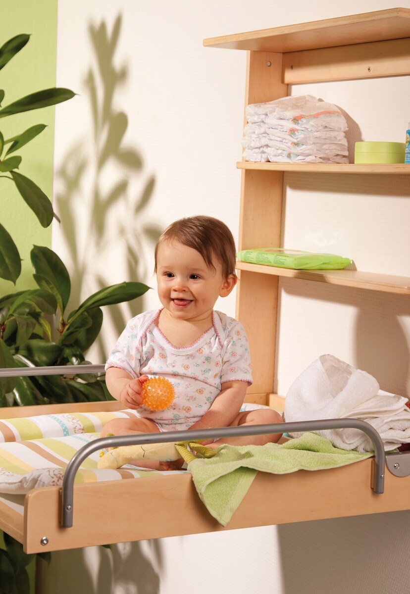 Monteringsdetaljer for vegghengt stellehylle Jungelbaby