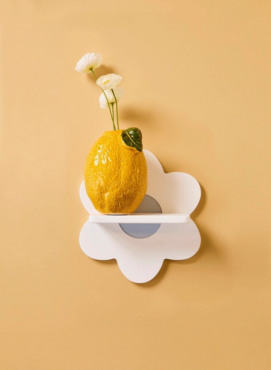 Vegghylle blomsterform hvit FSC-sertifisert MDF bakside med monteringsdetaljer