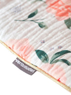 Vendbart leketeppe for baby i musselin 75x100 cm sammenlagt