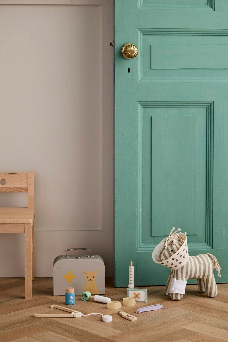 Detalj av stoffkrage i Veterinærkoffert Kids Hub i bjørk og bomull