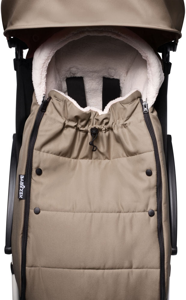 Montert Vognpose i fleece med avtakbar hette taupe BABYZEN YOYO i barnevogn
