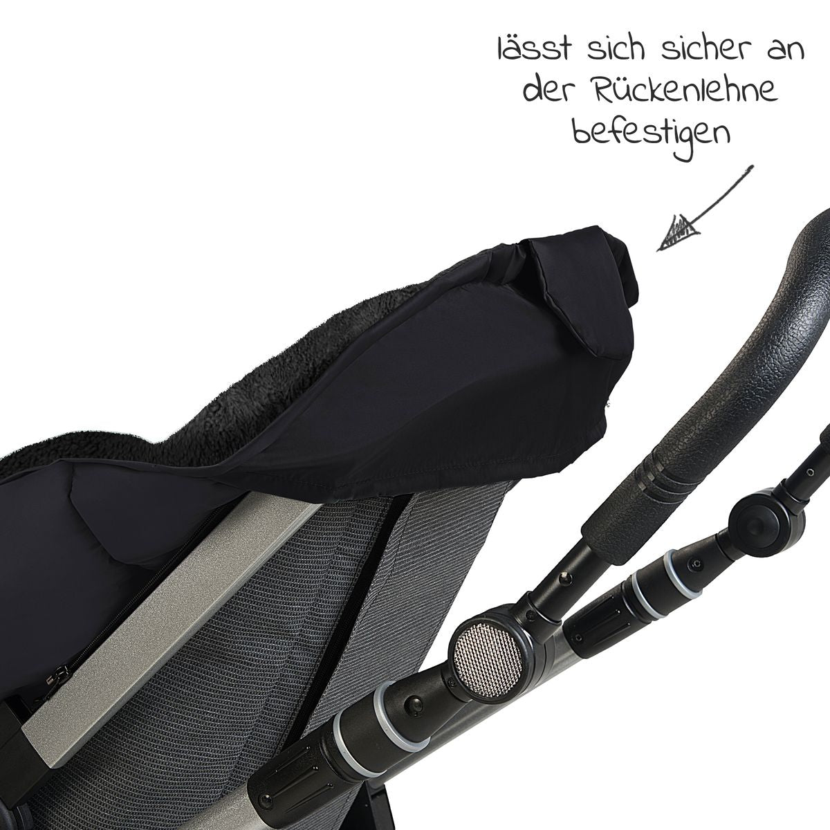 Reflekterende detaljer på Vognpose Gino-cs i fleece til barnevogn, sort