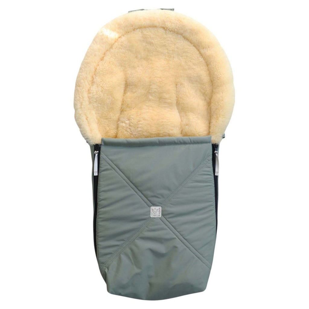 Vognpose i lammeskinn Emmy 80x37 cm, 0-12 mnd - Kaiser bakside