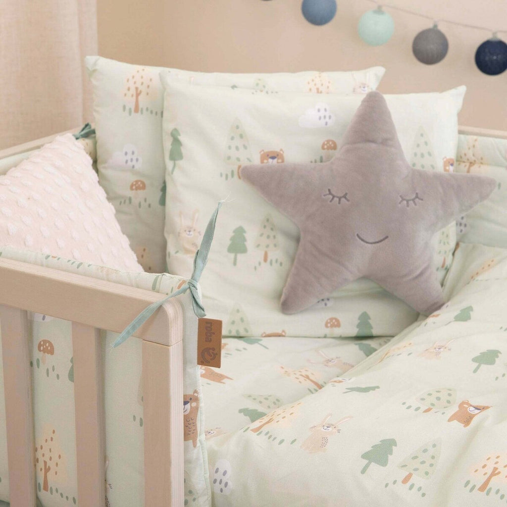 Vuggesett 2-delt Woodland Buddies 80x80 cm bomull montert i vugge